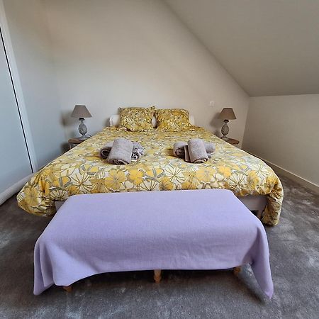 La Chambre Mademoiselle Causeuse Malville Exterior foto